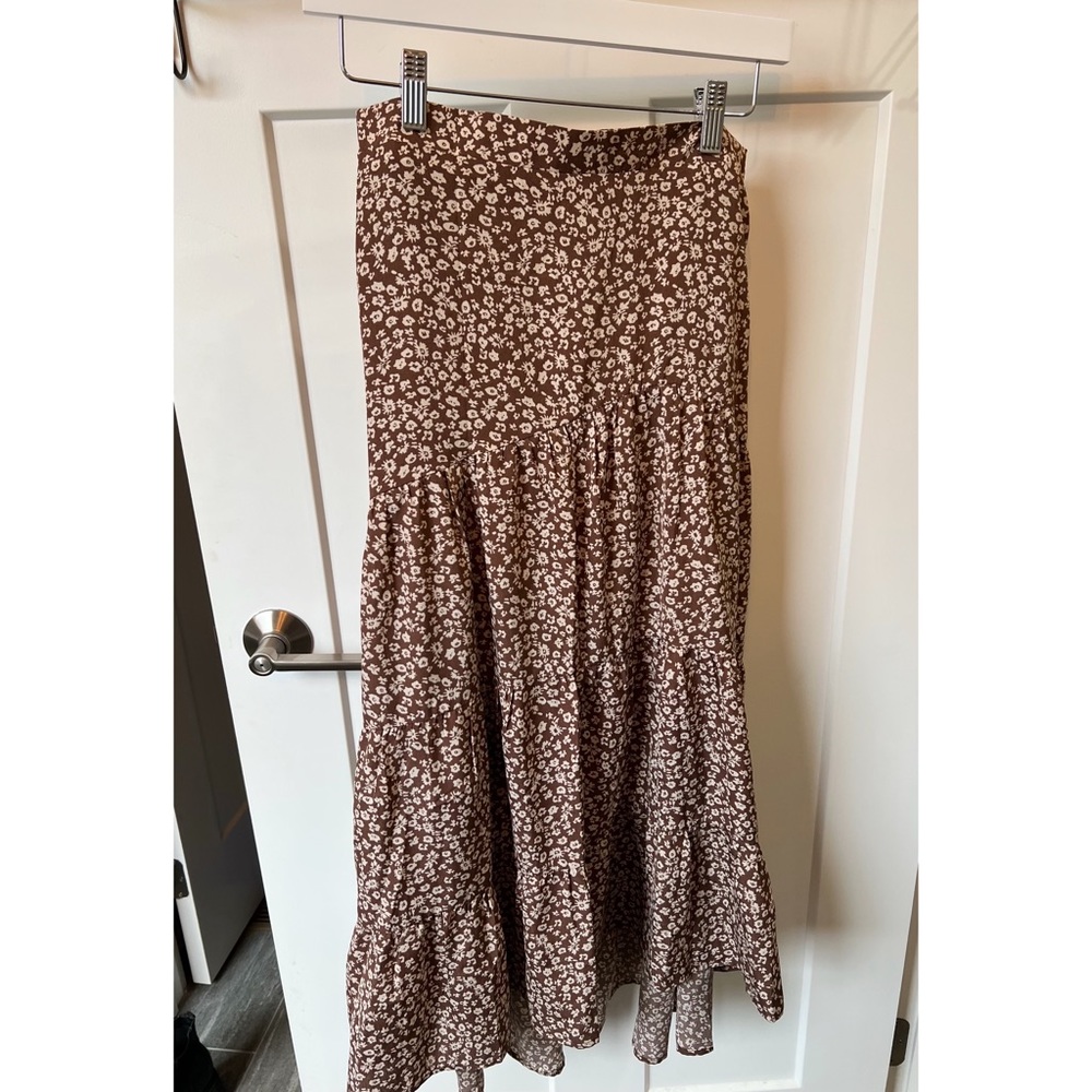 Nanamacs brown polka-dotted skirt